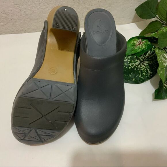 NOSOX Pepper Clogs Mules Gray tan size 6 - Picture 12 of 12